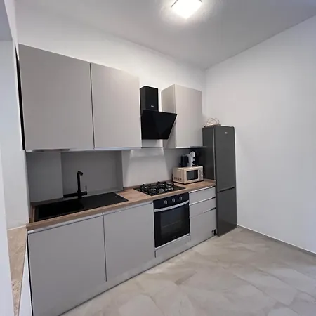 Lantana's House Tertenia